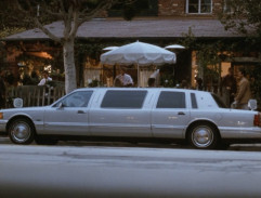 Rachel, Frank and the others leave the restaurant